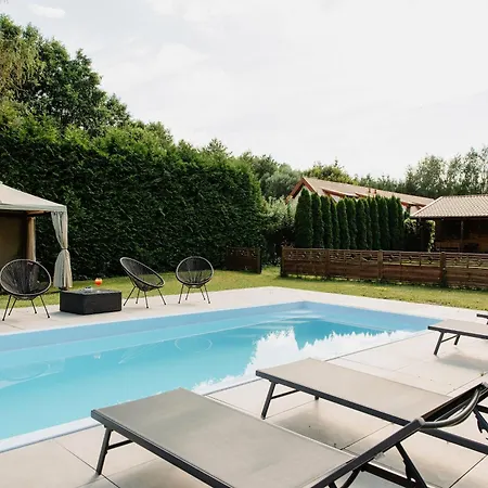 Holiday home B10 Dom Lux Z Alpakami & Basen Elk
