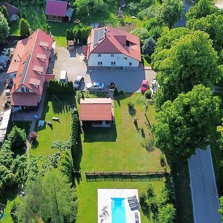 B10 Komfort Dom Z 4 Sypialniami Alpakami & Basen * Elk