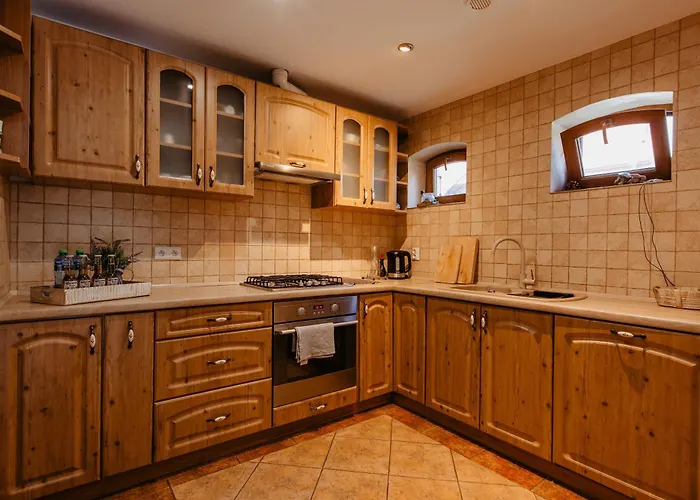 Holiday home B10 Dom Lux Z Alpakami & Basen Elk