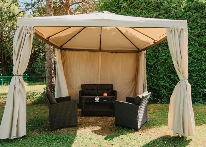 Holiday home B10 Dom Lux Z Alpakami & Basen Elk